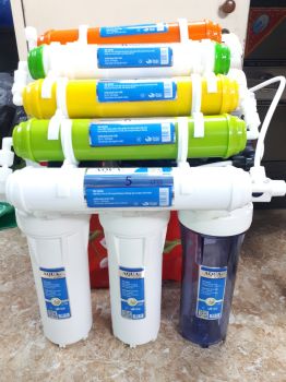Máy lọc nước Aqua TH 9 lõi